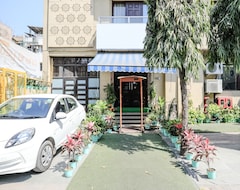 Khách sạn Cosy Grand, Near Chanakyapuri, Embassy Area (Delhi, Ấn Độ)