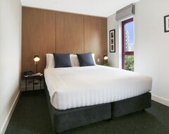 Khách sạn Plum Serviced Apartments Carlton (Melbourne, Úc)