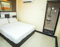 Very Hotel (Georgetown, Malezya)