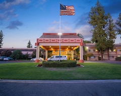 Khách sạn Piccadilly Inn Airport (Fresno, Hoa Kỳ)