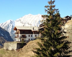 Otel Affittacamere Buenavista (Champoluc, İtalya)