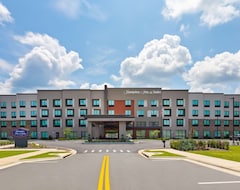 Hotel Hampton Inn & Suites Alachua I-75, Fl (Alachua, Sjedinjene Američke Države)