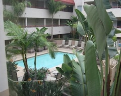 Khách sạn Sommerset Suites Hotel (San Diego, Hoa Kỳ)