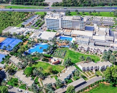 Radisson Blu Hotel & Resort, Al Ain (Al Ain, Emiratos Árabes Unidos)