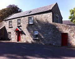Tüm Ev/Apart Daire 200 Year Old Stone Built Cottage (Swinford, İrlanda)