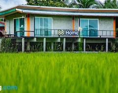 Hele huset/lejligheden ฺbee Bee Home (Nan, Thailand)