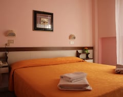 Khách sạn Villa Ombrosa (Rimini, Ý)