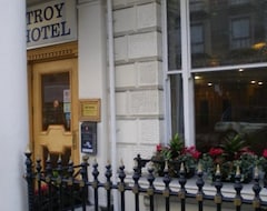 Khách sạn Troy Hotel (London, Vương quốc Anh)