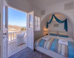 Aspalathras White Hotel (Folegandros - Chora, Yunanistan)