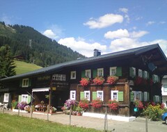 Khách sạn Schusterhof (Mittelberg, Áo)