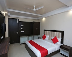 Hotel Oyo 30916 Agk Residency (Haridwar, India)