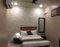 Khách sạn Runway Inn (Varanasi, Ấn Độ)