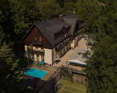 Khách sạn Svýcarská bouda (Špindleruv Mlýn, Cộng hòa Séc)