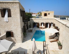 Hotelli Leonidas Village Houses (Goudi, Kypros)