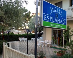Hotel Esplanade (Lido di Savio, Italien)