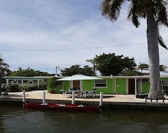 Toàn bộ căn nhà/căn hộ Small Cottage In Matlacha Waterfront With Direct Gulf Access, Natural Paradise (Matlacha, Hoa Kỳ)