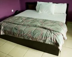 Masbat Dekings Hotel (Ikorodu, Nigeria)