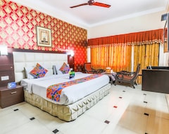 Khách sạn FabHotel Pramila Vishwakarma Ghat (Haridwar, Ấn Độ)