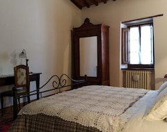 Bed & Breakfast Villa La Nussa (Capolona, Ý)