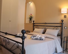 Serviced apartment Sea Garden Rooms (Termoli, Italy)