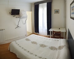 Hotel Moderne (Maisons-Alfort, France)