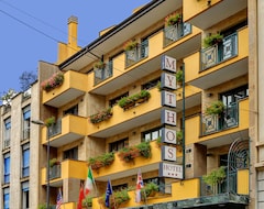 Hotel Mythos (Milan, Italy)