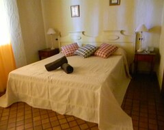 Hotel Is Benas Country Lodge (San Vero Milis, Italia)