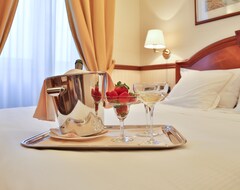 Worldhotel Cristoforo Colombo (Milan, Italy)