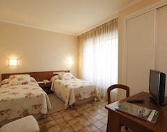 Hotel Apartamentos Rotilio (Sangenjo, Spanien)