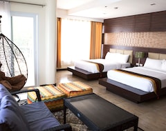 Khách sạn The Assemblage Point Resort And Convention Hub (San Joaquin, Philippines)