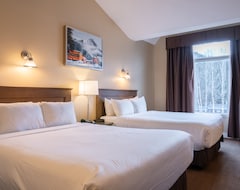 Khách sạn Irwins Mountain Inn (Banff, Canada)