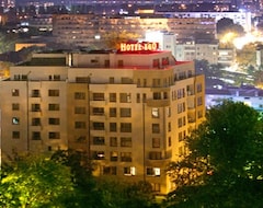 Khách sạn Ego Hotel (Plovdiv, Bun-ga-ri)