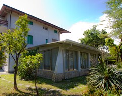 Otel Villa Olga (Marina di Massa, İtalya)