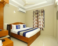 Hotel South Gate Residency (Kochi, India)