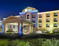 Holiday Inn Express & Suites Selma, An Ihg Hotel (Selma, USA)