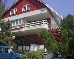 Khách sạn Panoráma Szállás Miskolctapolca (Miskolctapolca, Hungary)