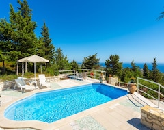 Hotel Villa Windmill: Large Private Pool, Sea Views, A/c, Wifi (Gajos, Grčka)