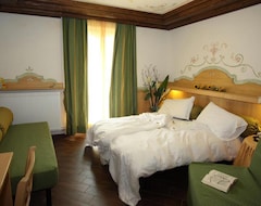 Hotel Negritella (Andalo, Italy)
