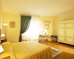 Otel Alex (Siena, İtalya)