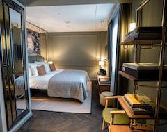 Hotel The Collector (The Hague, Netherlands)
