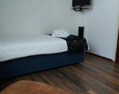 Hotel Bed & Breakfast De Poffert (Borger, Nizozemska)