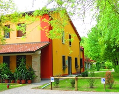 Casa rural Agriturismo La Possioncella (Portomaggiore, Ý)
