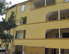 Otel Kvariati Grand Guest House (Batum, Gürcistan)