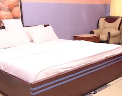 Hotel Holla-Jobi Guesthouse (Lekki, Nigerija)