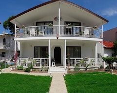 Khách sạn Yarimada Tatil Evi (Bozburun, Thổ Nhĩ Kỳ)