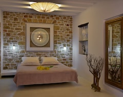 Hotel Onar Suites (Karavostassis, Greece)