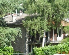 Tüm Ev/Apart Daire Family House At The Gates Of The Monts Ardeche Regional Natural Park (Lamastre, Fransa)