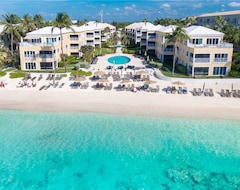 Entire House / Apartment Regal Beach Club #631 (condo) (Seven Mile Beach, Cayman Islands)