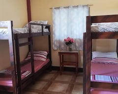 Casa/apartamento entero A Place To Stay For Couples, Friends And Family (Surigao City, Filipinas)