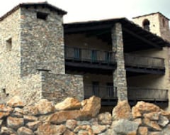 Khách sạn Hosteria Toloriu 1848 (El Pont de Bar, Tây Ban Nha)